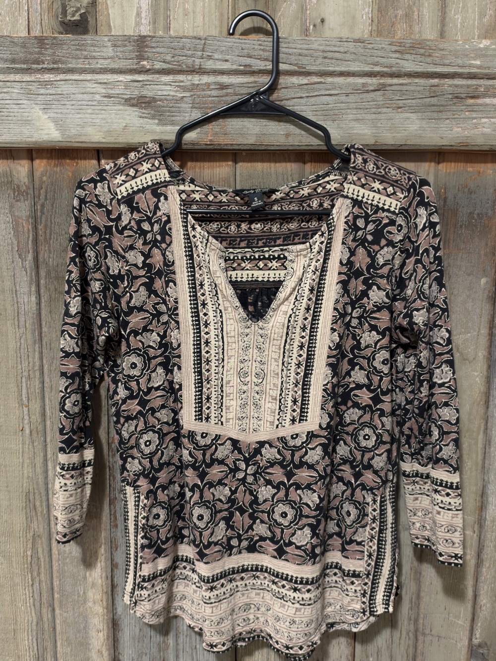 Lucky Brand Black and Cream Floral Embroidered V-Neck Tunic